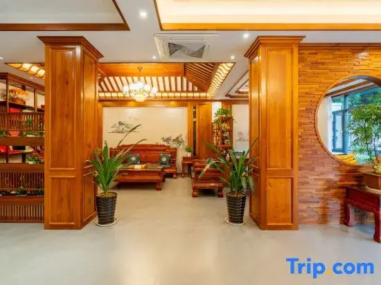 Mangli • Pf • Utop • Themed Homestay (Mangshi Plaza)