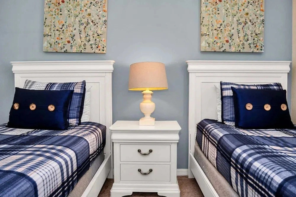 Lovely Family Home 8-10 min to Disney