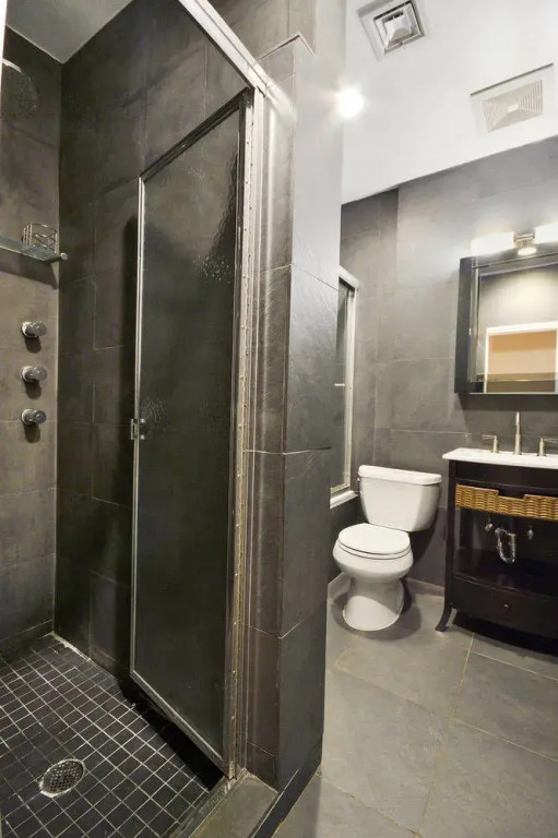 Midtown East 2BR 2Bath Apartment DR 28