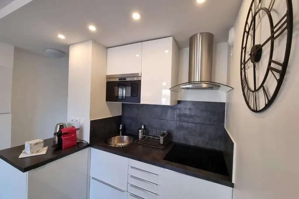 Apartment Well Equipped Near Beach