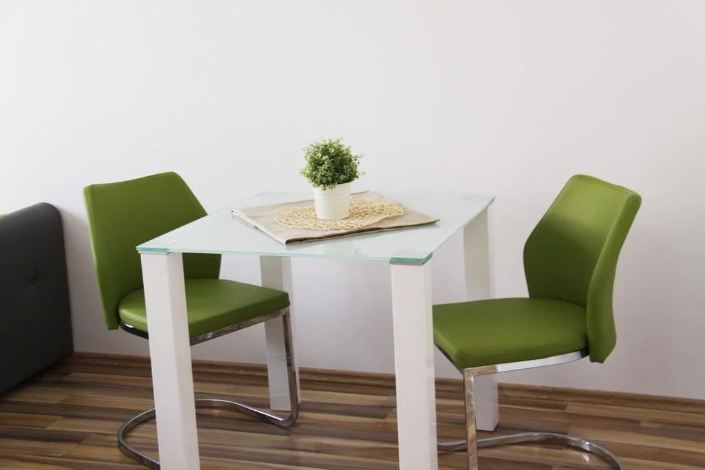 CheckVienna – Apartment Huglgasse
