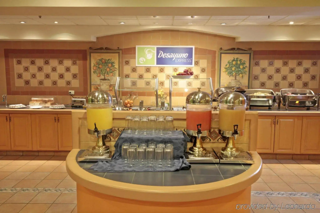 Holiday Inn Express - Monterrey - Tecnologico by IHG