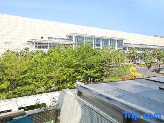 Yuqiao Hotel (International Convention and Exhibition Center Huandao Road Branch)