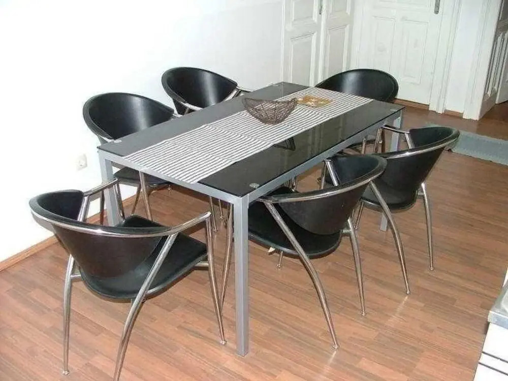 Dominik Apartman