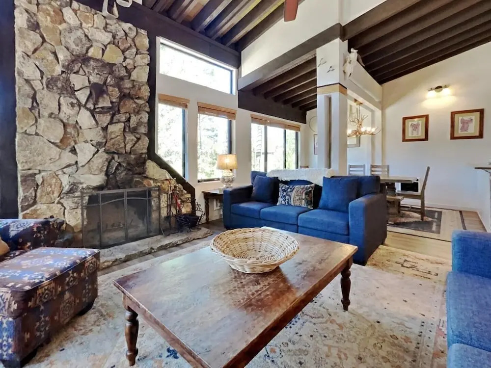 Remodeled Spacious Condo - Next to Car Charging, Hot Tubs, Village Gondola by RedAwning