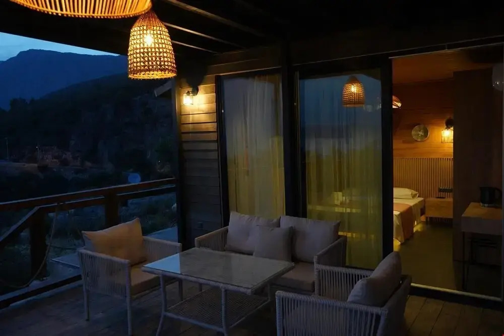 The Luxury Shelters