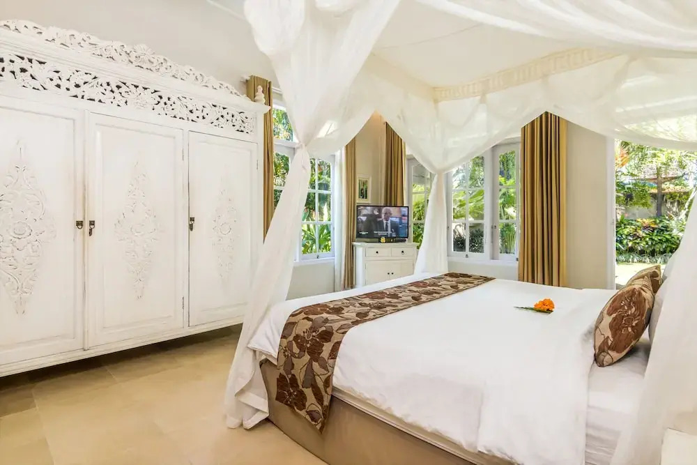 The Lodek Villas