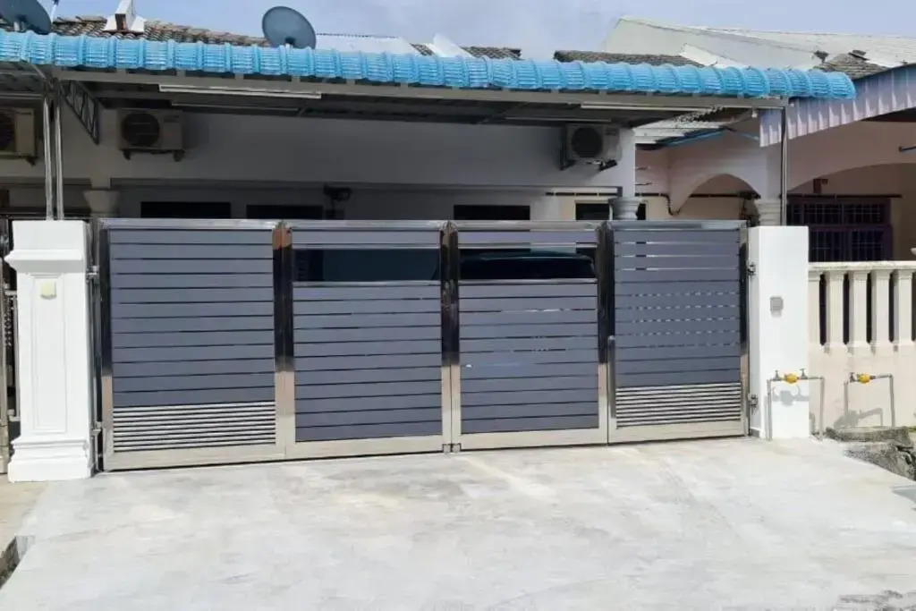 Voon 4 bedroom homestay Mersing