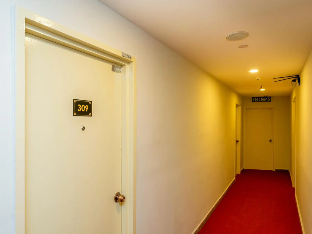 OYO 503 Hotel Aromas JB