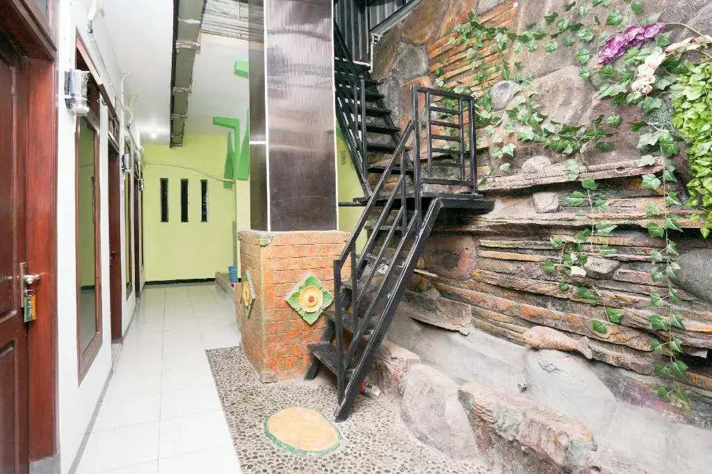 Rumah Singgah Anggrek Syariah RedPartner