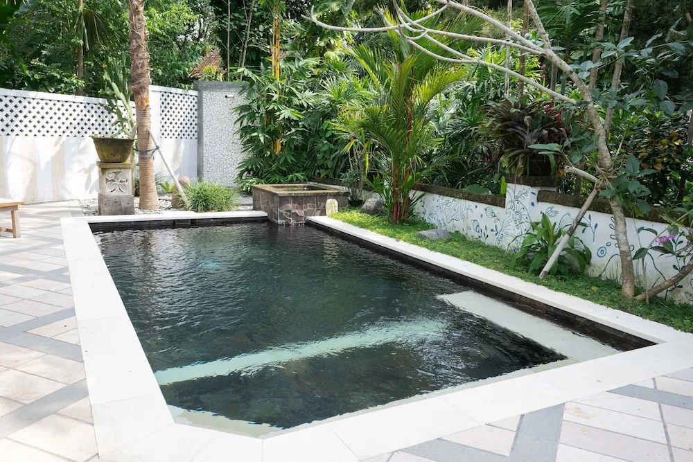 Sayan Ridge Villa