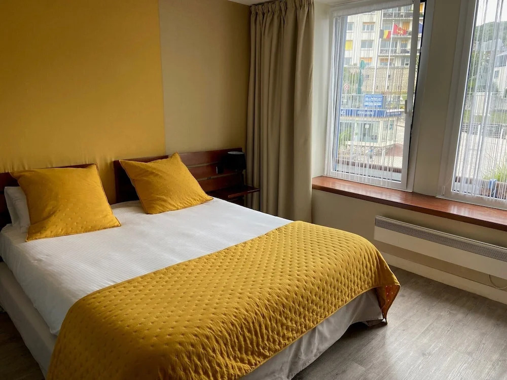LOGIS HOTEL - La Petite Rade