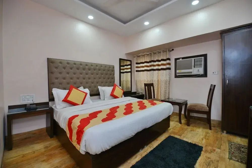 Hotel Blue Pearl Noida