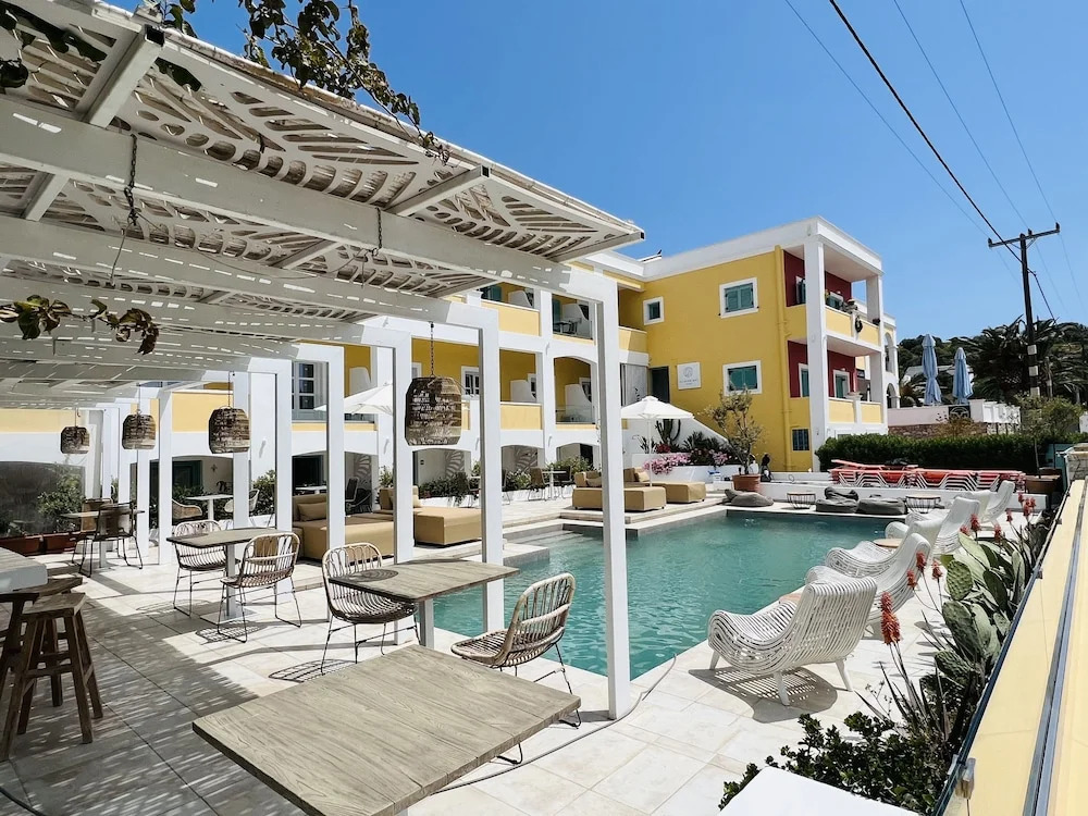 Alidian bay Suites Leros