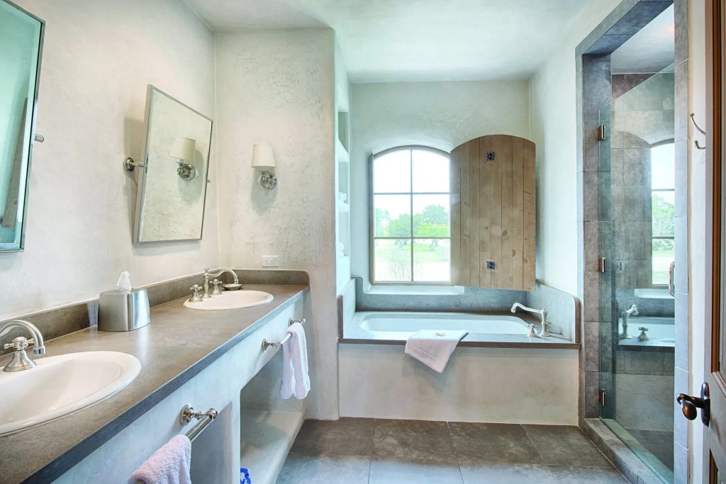 WorldMark Hunt - Stablewood Springs Resort