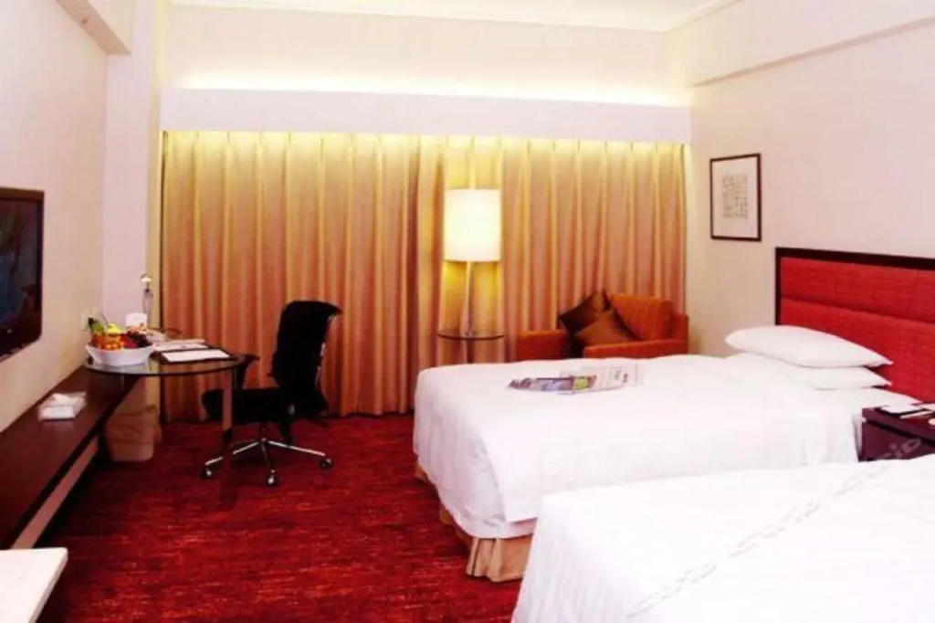 Grand Continent International Hotel