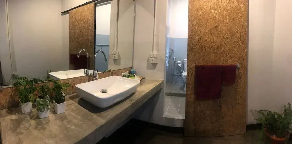 Born Guest House