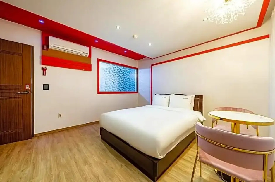 Tongyeong Hotel Ramada(라마다 통영)