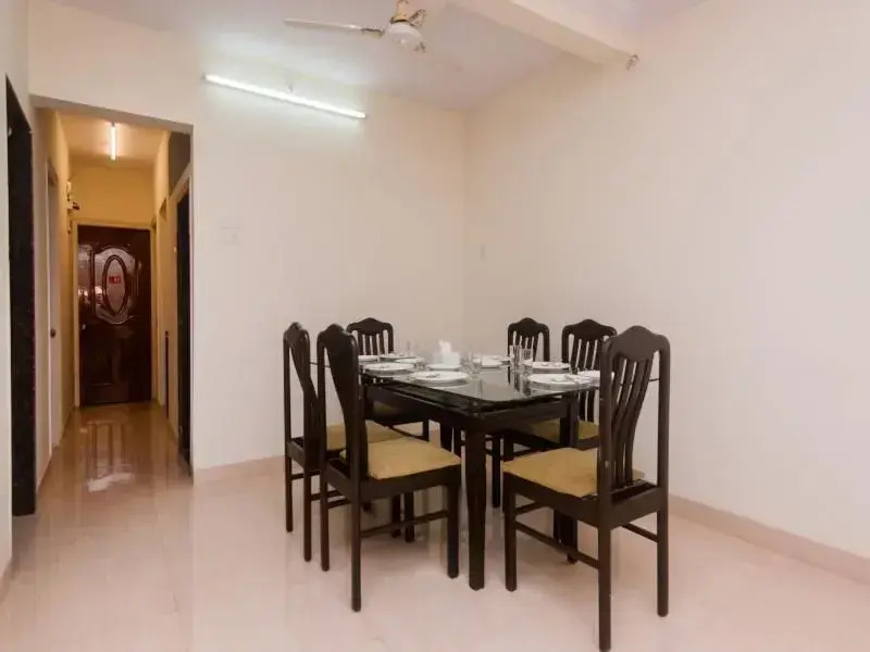 OYO 15119 Vista Service Apartment