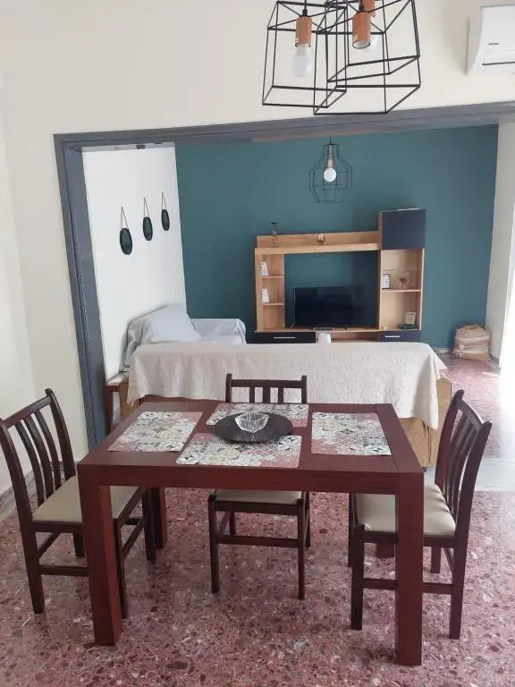 Kiki's Village House