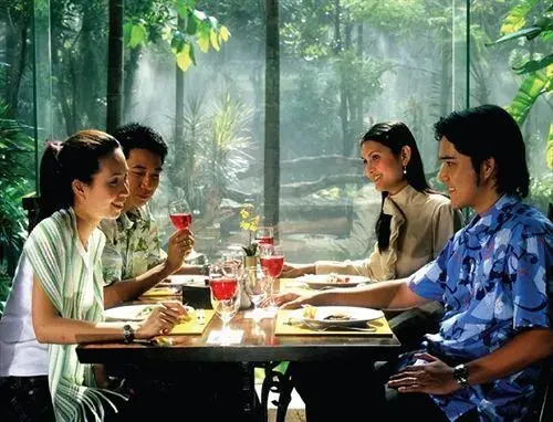 Iyara Lake Hotel & Resort