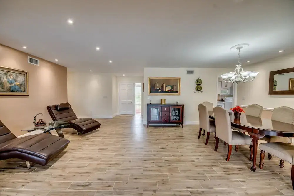 Villa Lux and Lavish - Cape Coral - Roelens Vacations