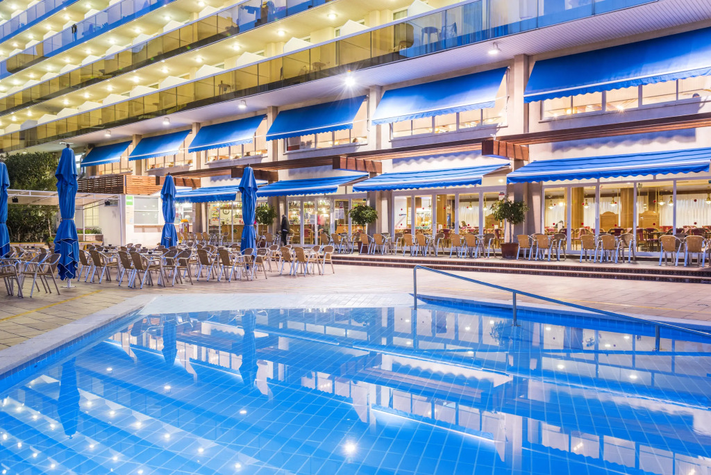 Ponient Hotel-Aparthotel Marinada by PortAventura World - Available rates with tickets included