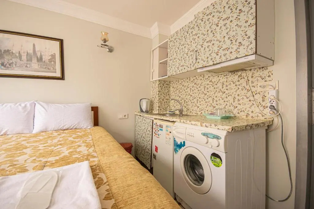 AWWA APART HOTEL