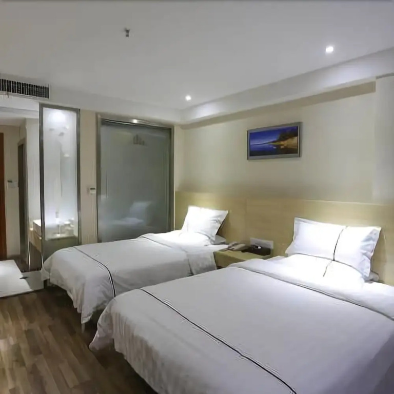 Starway Hotel