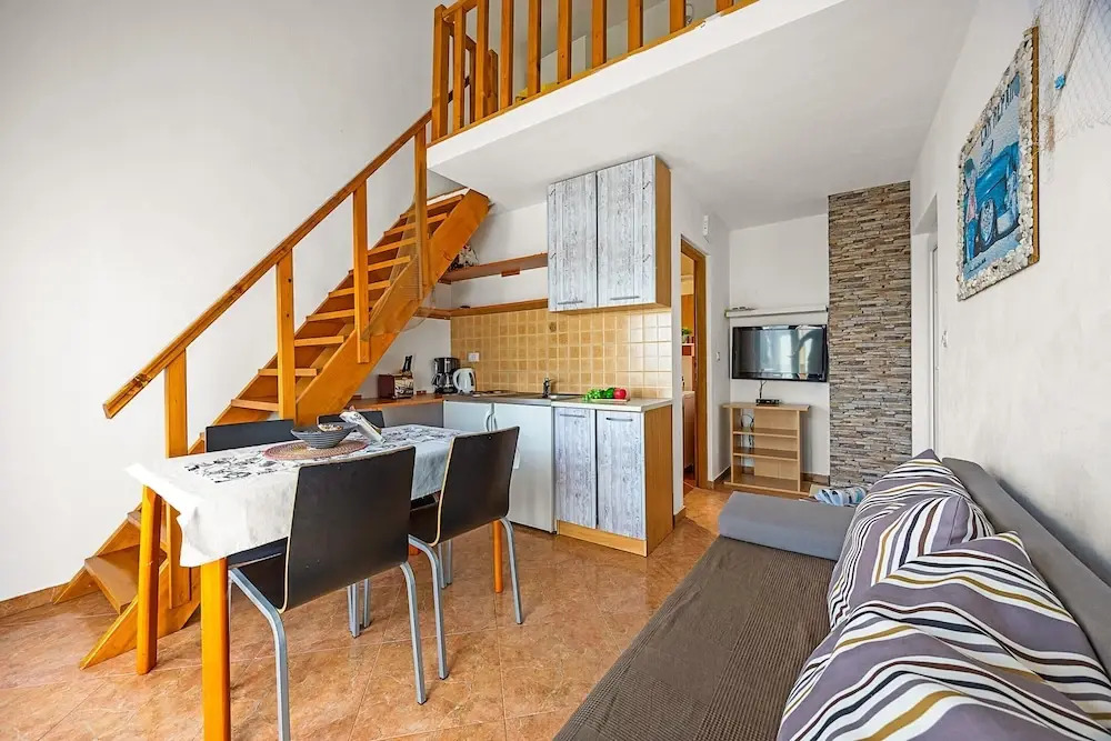 Studio in Medulin Near Bijeca Beach