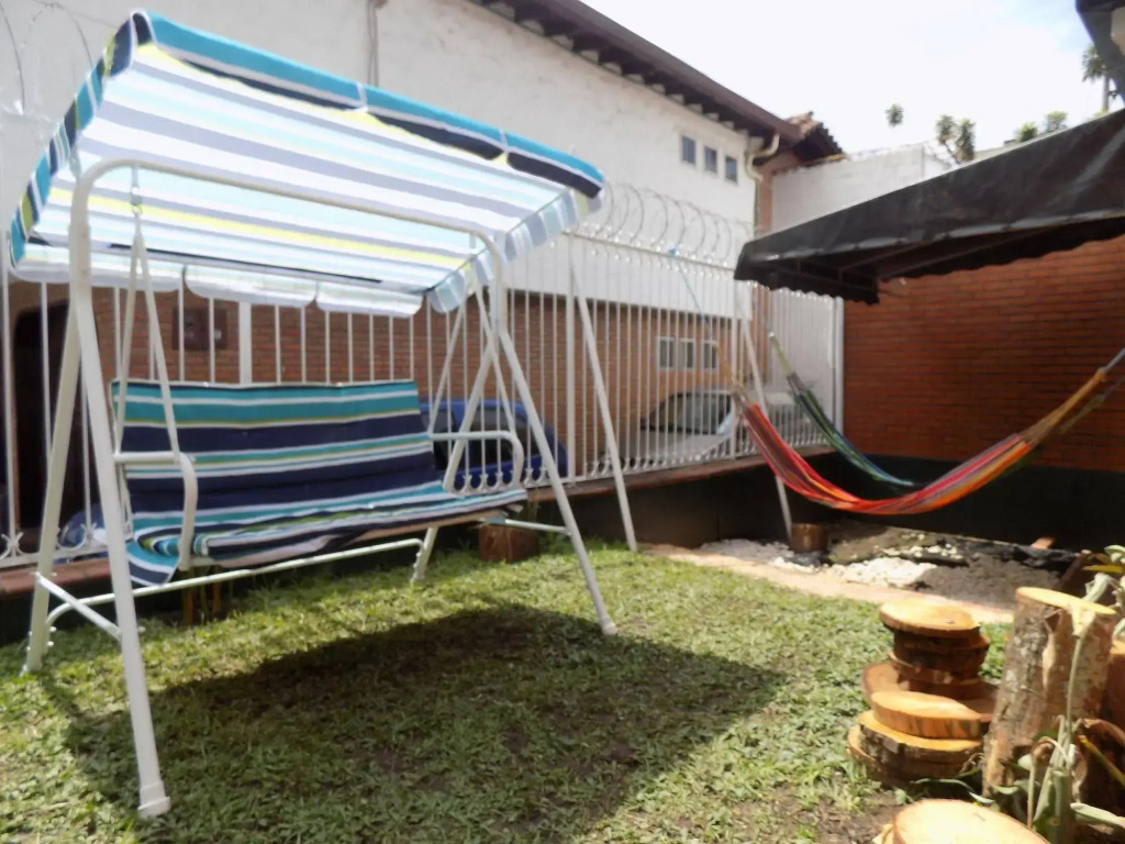 Art City Hostel