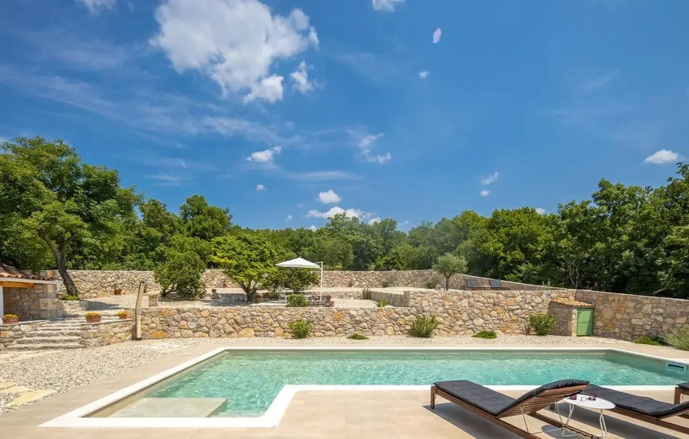 Beautiful Home In Jadranovo