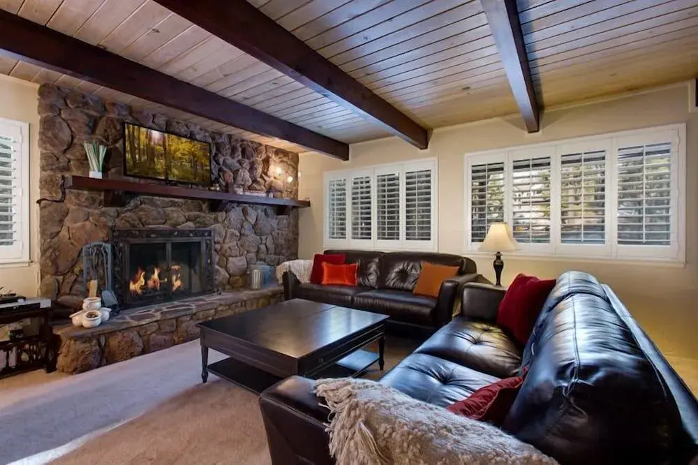 Close to Casino's, Heavenly Village & Stateline!!