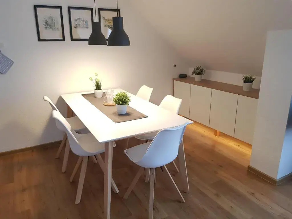 Ferienanlage-Reriker-Strasse-OG-links-721