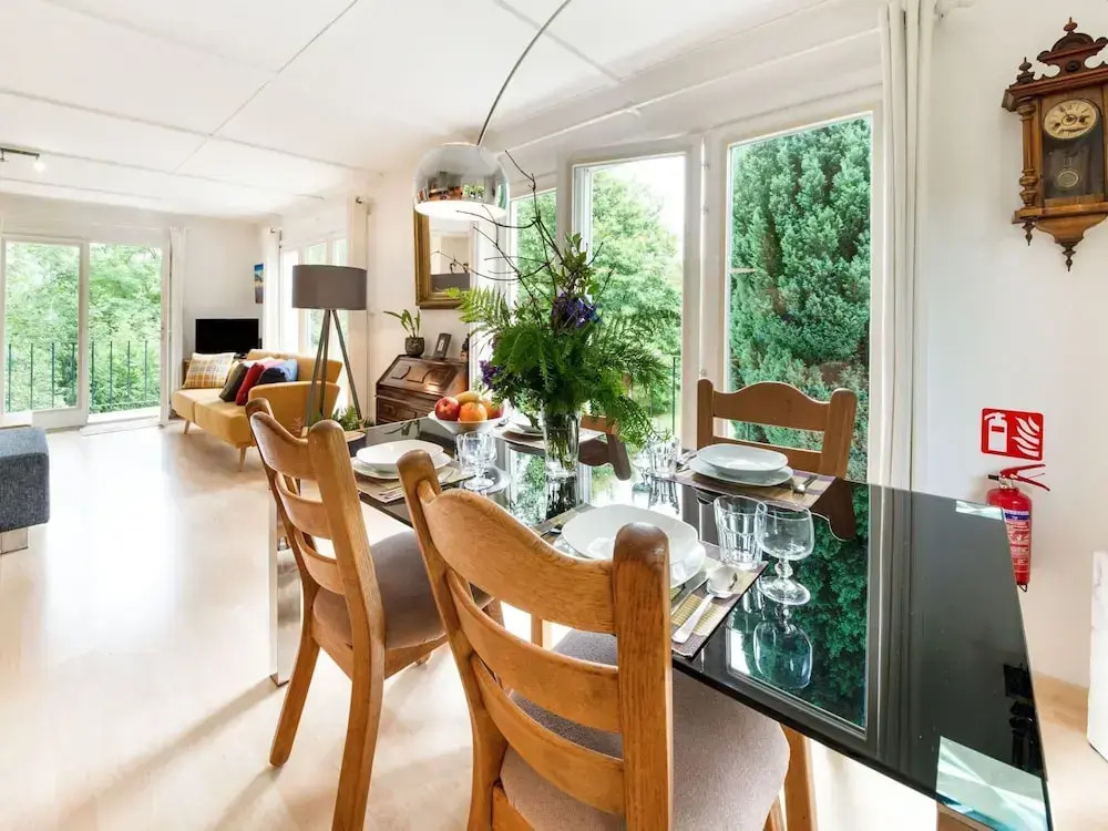 Cozy Hideaway in Ferrières