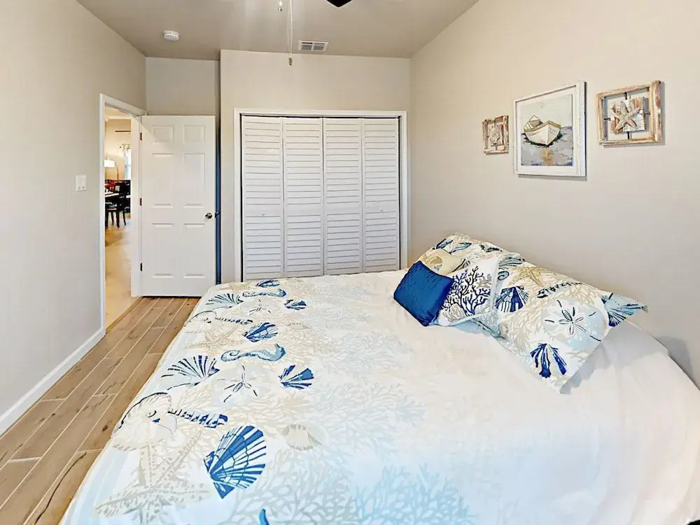 Serene #302 - 2 Br Condo