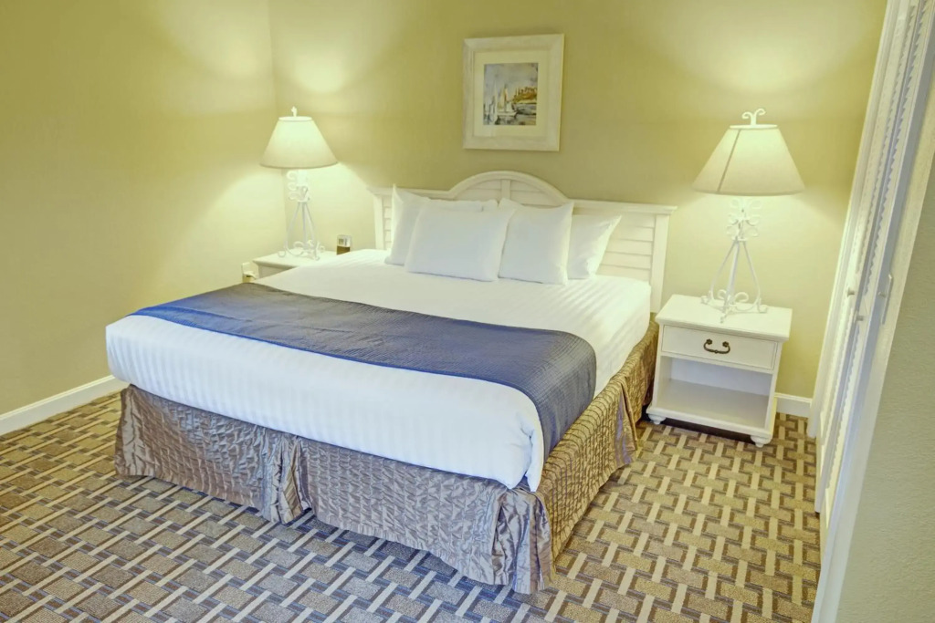 Club Wyndham Newport Overlook