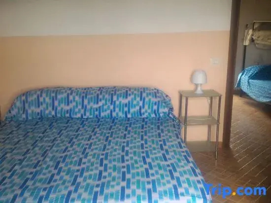 Room-michelangelo House, Bilo