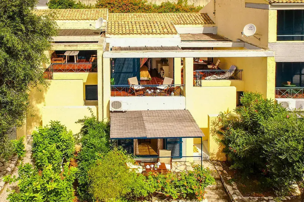 Apartment in Barbati near the sea