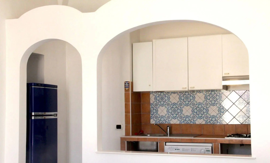 Capri Apartments