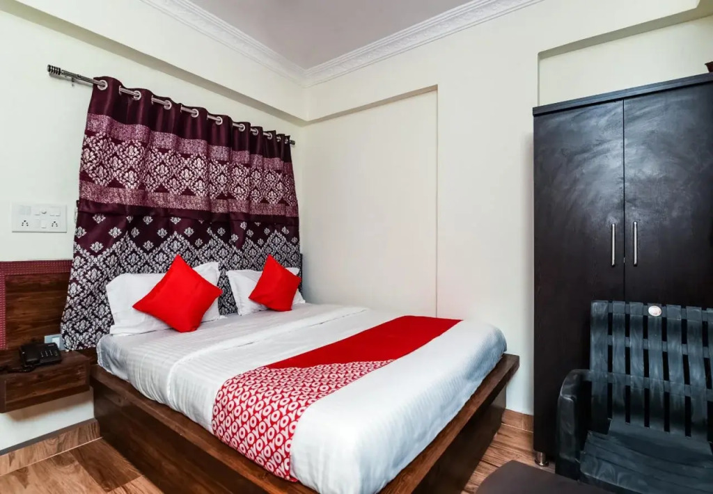 Hotel Naidu Grand by OYO Rooms