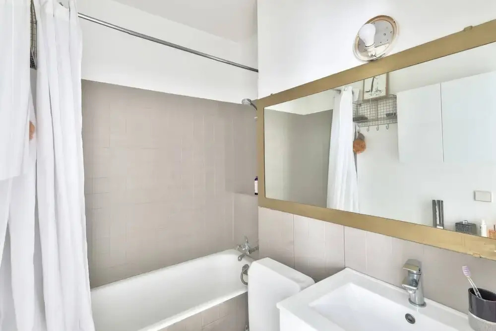 Charming Studio Apartment - Paris