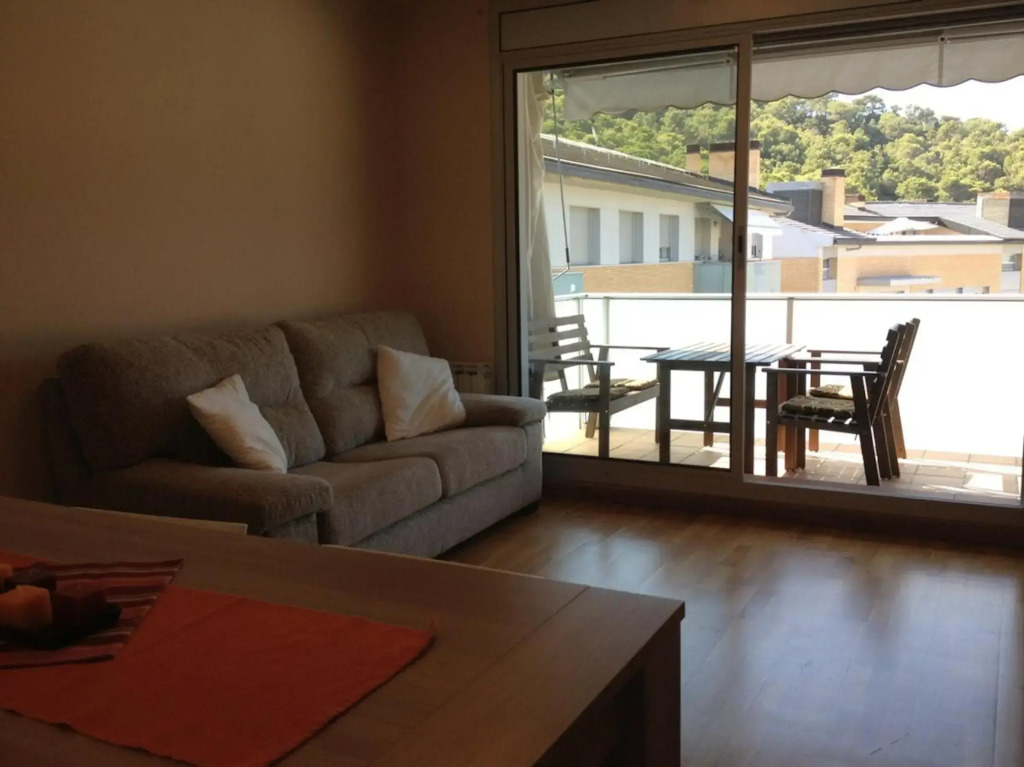 Lets Holidays BEAUTIFUL APARTMENT with POOL TOSSA