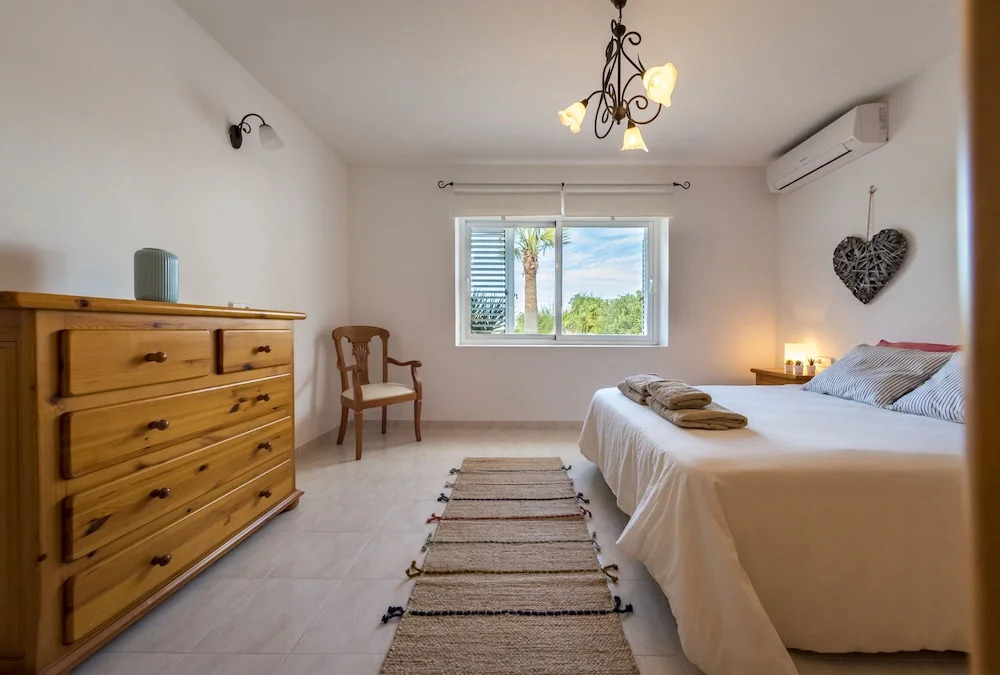 Villa Can Petrus, con piscina y wifi gratis