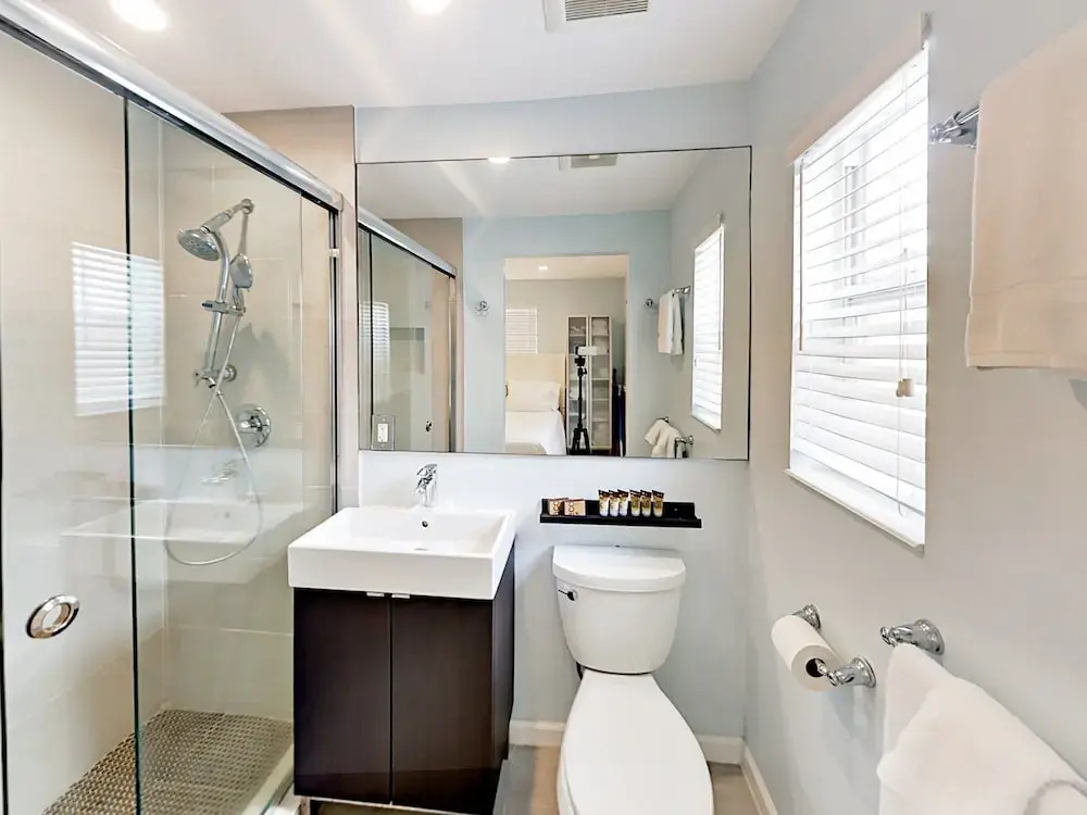 321 Hayes Street Cabin Unit 4 by RedAwning