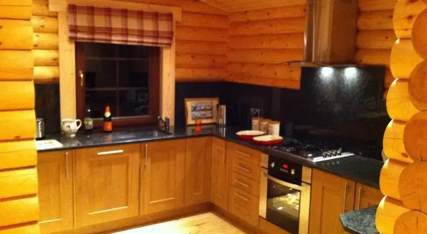 Arthurs Cabin