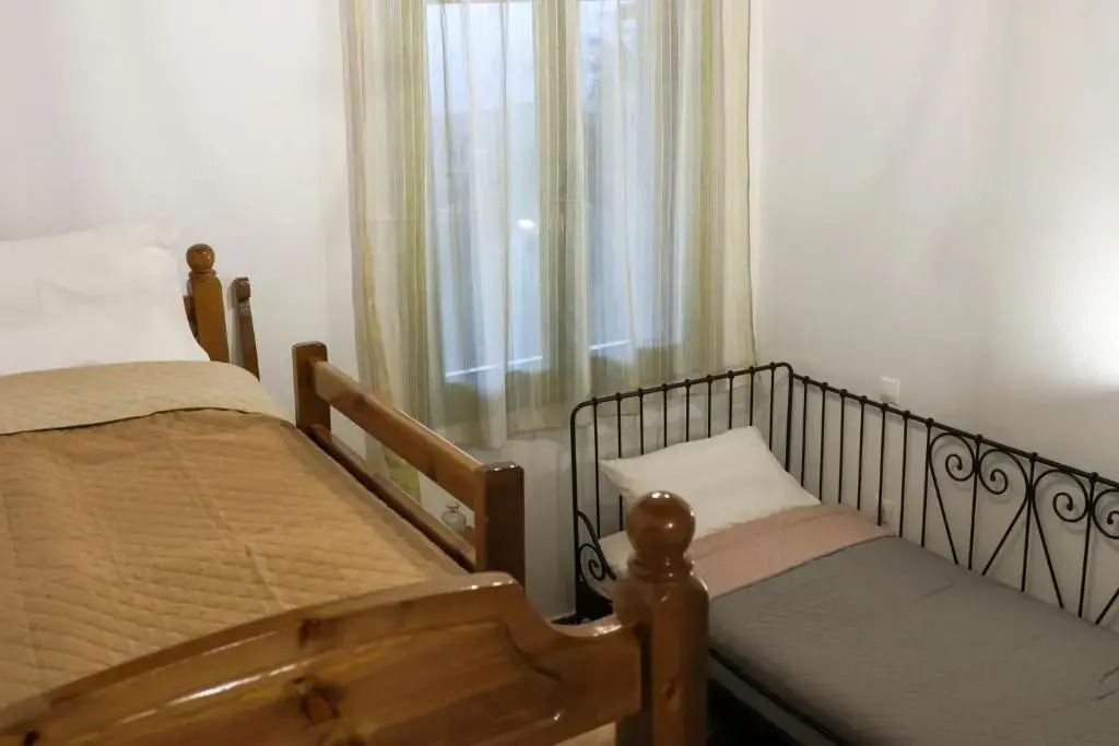 Country Home Giannaras