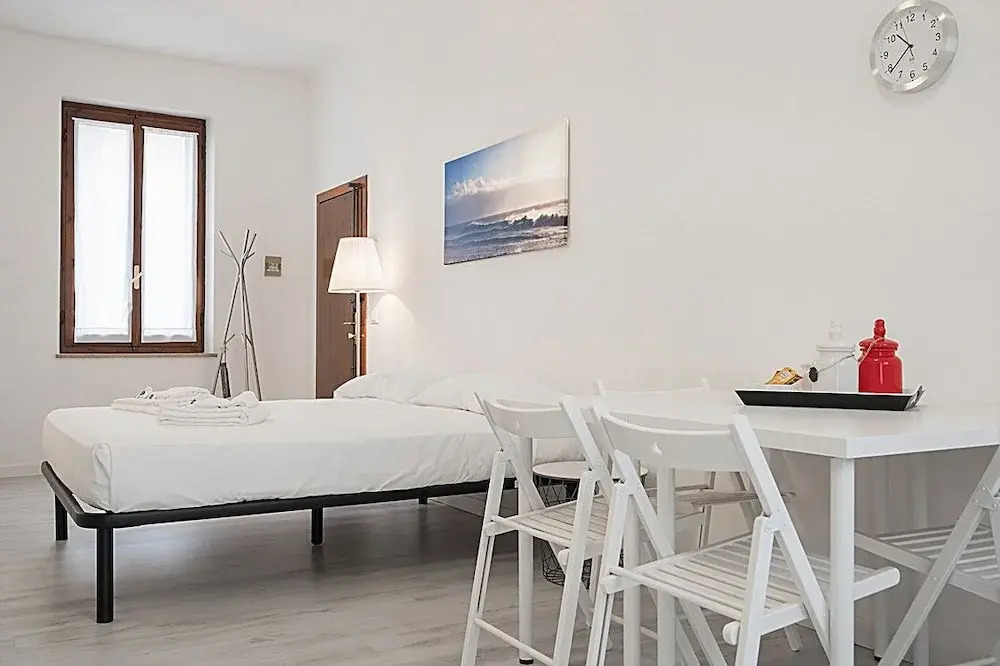 Flats4Rent Pisano 12