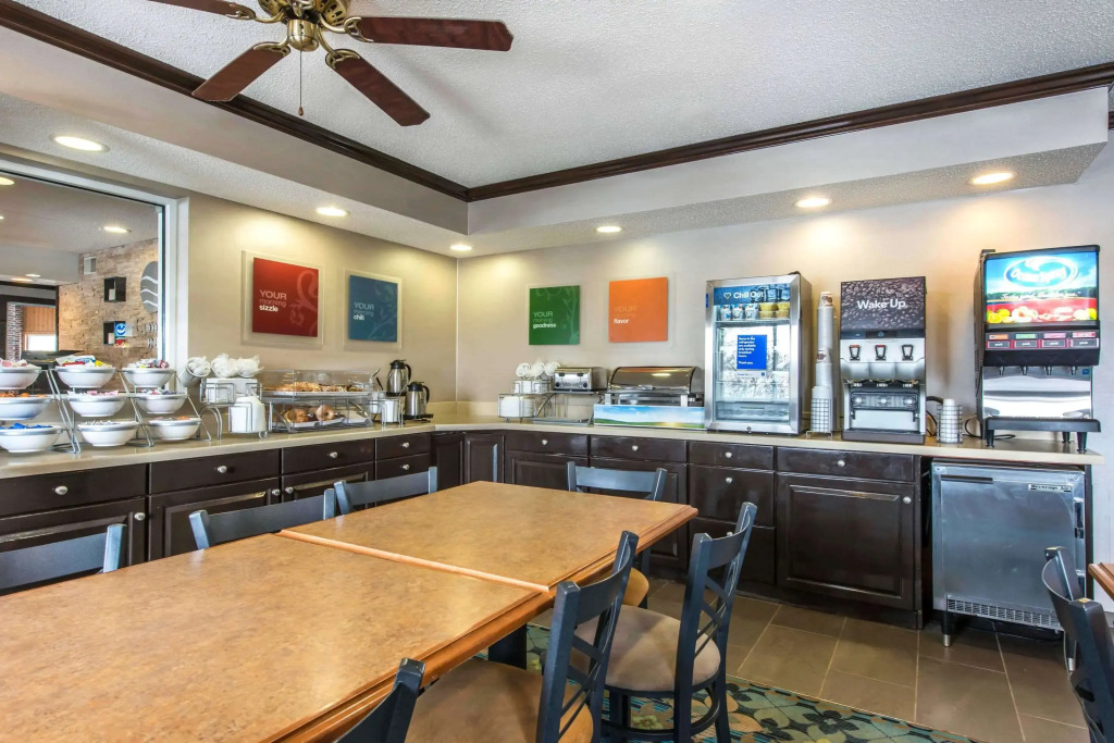 Comfort Inn Weirton - Steubenville