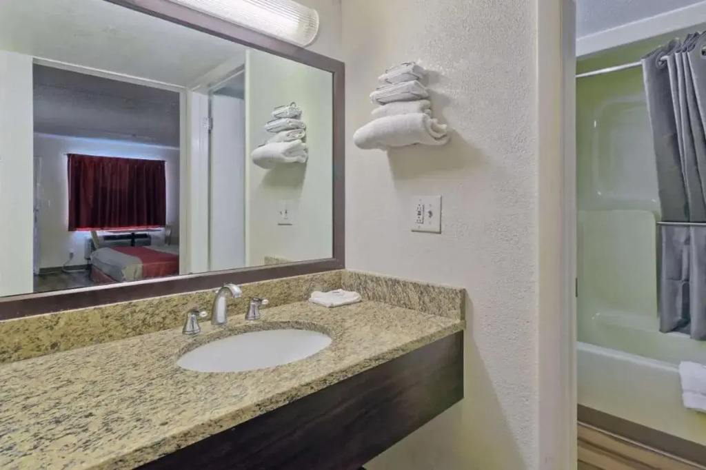 Motel 6-Maple Shade Township, NJ - Philadelphia - Mt Laurel